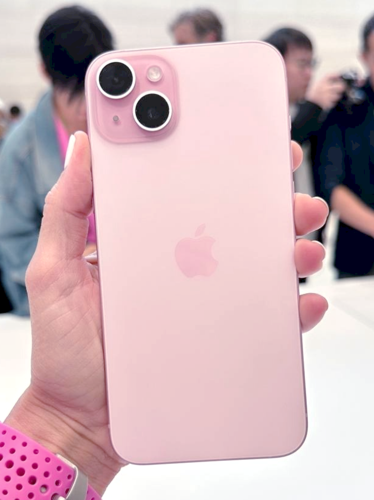 苹果15模样版(iphone15什么样子)-第4张图片-QuickQ官网